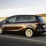 2012 Opel Zafira Tourer 006.jpg