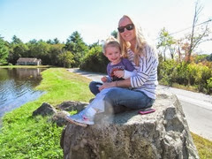 cranberry harvest 9.28.13 kelly bellz on rock