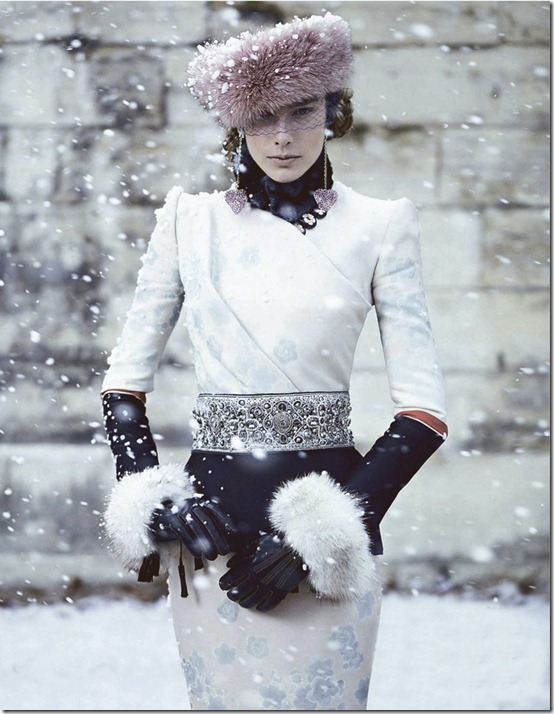 tatler-rus-dec2011-3