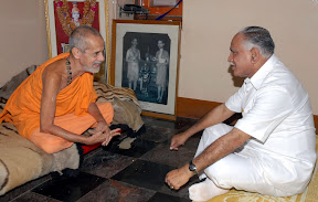 With Sri Vishwesha Theertha Swamiji of Pejawara Adhokshaja Matha