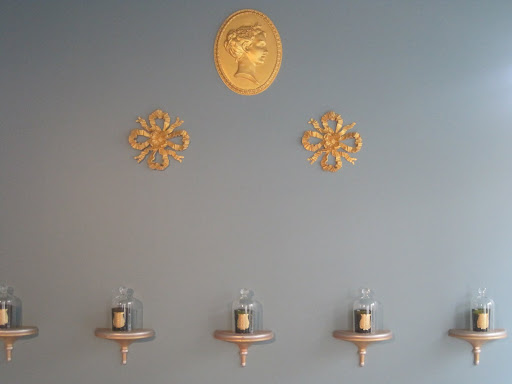 Another view of the gorgeous gold medallions on the wall.