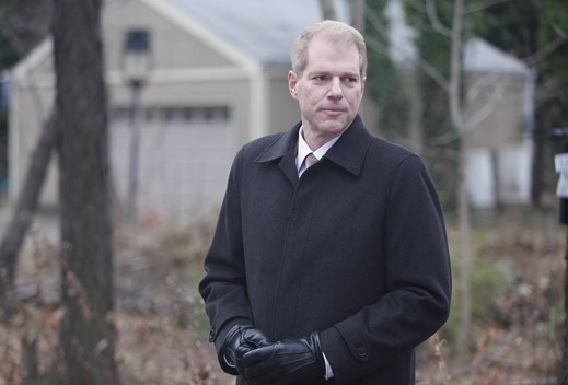 THE AMERICANS -- COMINT -- Episode 5 (Airs Wednesday, February 27, 10:00 pm e/p) -- Pictured:  Noah Emmerich as FBI Agent Stan Beeman -- CR: Craig Blankenhorn/FX 