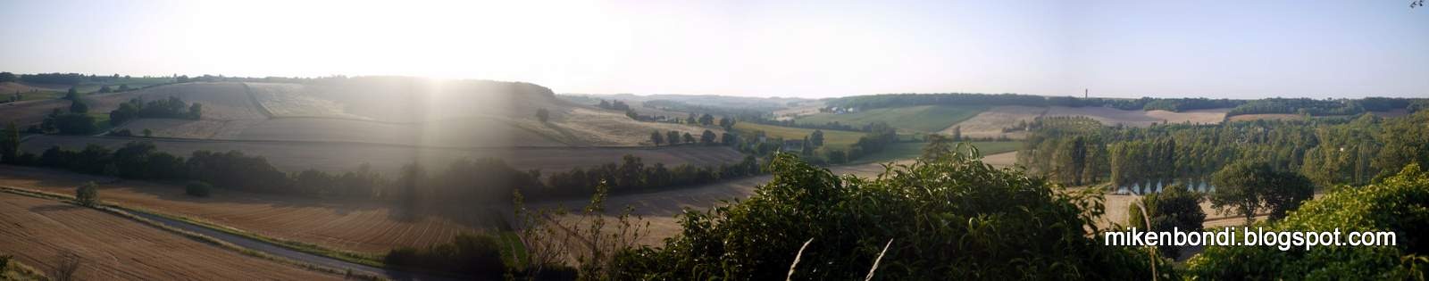 [Lavardens%2520-%2520looking%2520west%255B4%255D.jpg]