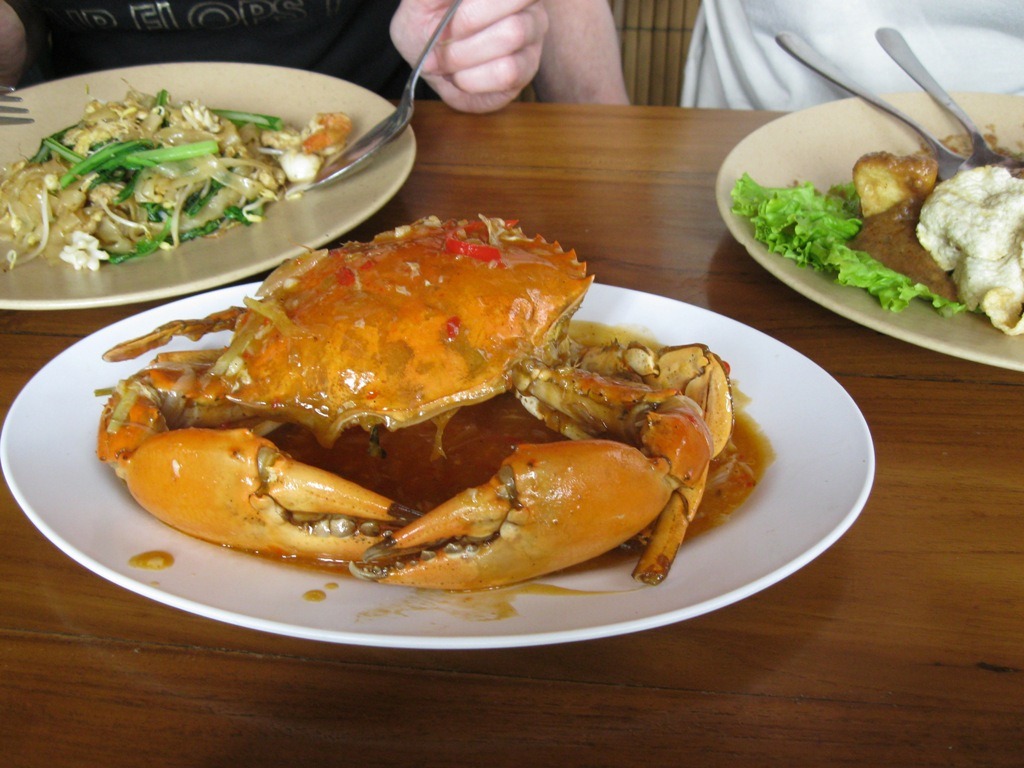 [11-Kampoeng-crab-in-Padang-sauce4.jpg]