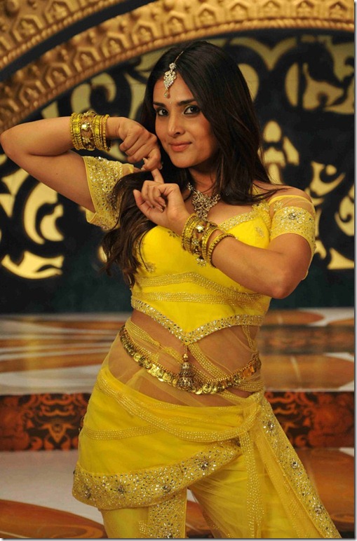 Kannada Actress Ramya New Hot Images