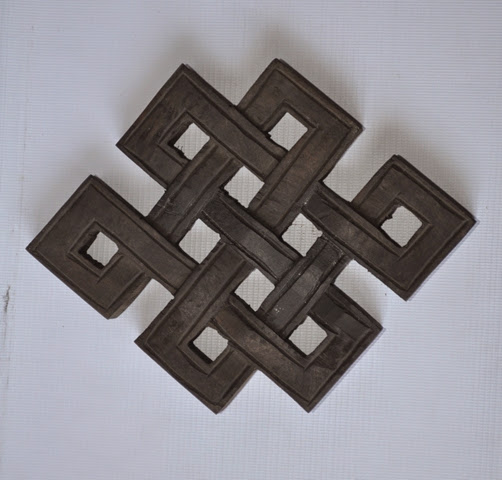 Wooden Endless knot 