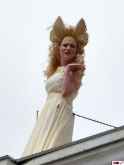 Anchorman 2 Set Photos Reveal Major Celebrity Cameo Spoilers 18