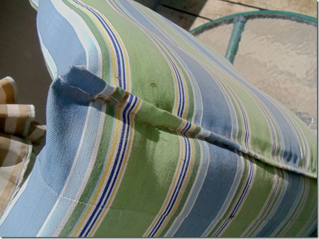 Comin' Home: How to Re-Cover Patio Furniture