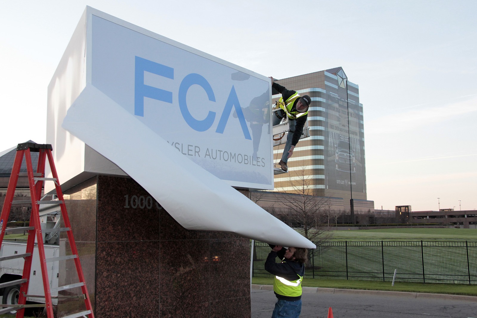 FCA-signage-5%25255B3%25255D.jpg