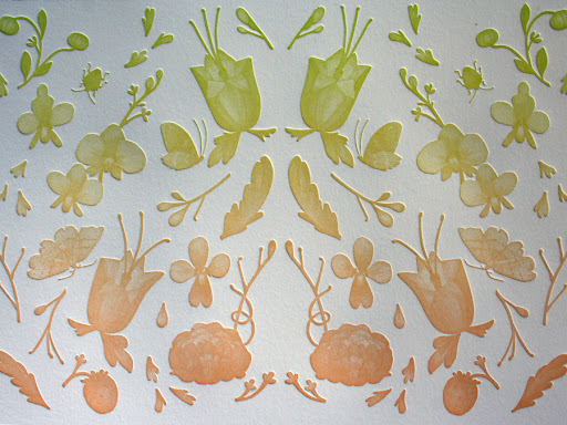 detail of the finished piece which shows how the multiple ink colors blend to create an ombre effect. detail of the finished piece which shows how the multiple ink colors blend to create an ombre effect.