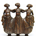 Object: 11175 - 3 Gratien - 23 cm - € 1350,=