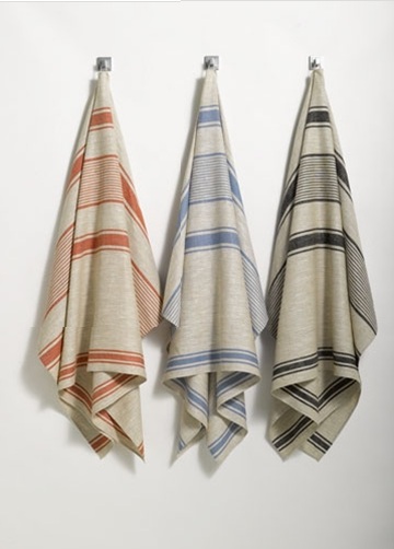 I love how muted and graphic these towels are.  (anichini.com)