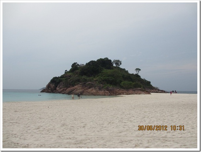IMG_2200 IMG_2200