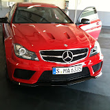 صور تجسسية C63AMGBlack2012 صور تجسسية