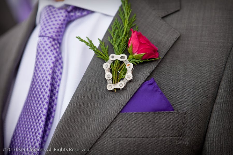 [boutonniere-bike-chain-for-avid-cycl%255B2%255D.jpg]
