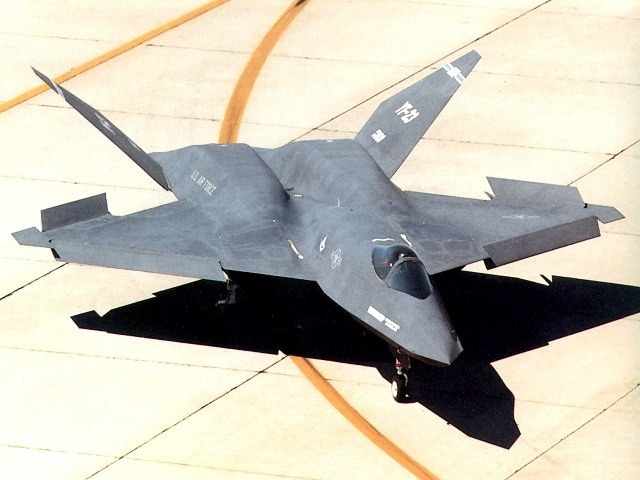 [Chinese-Stealth-Fighter%255B3%255D.jpg]