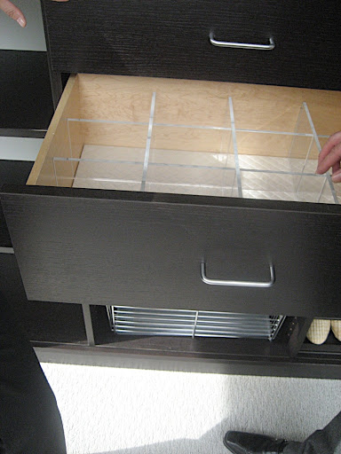 Drawer organizing ideas.