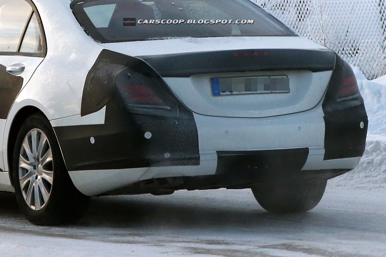 [2014-Mercedes-Benz-S-Class-8Carscoop%255B3%255D.jpg]