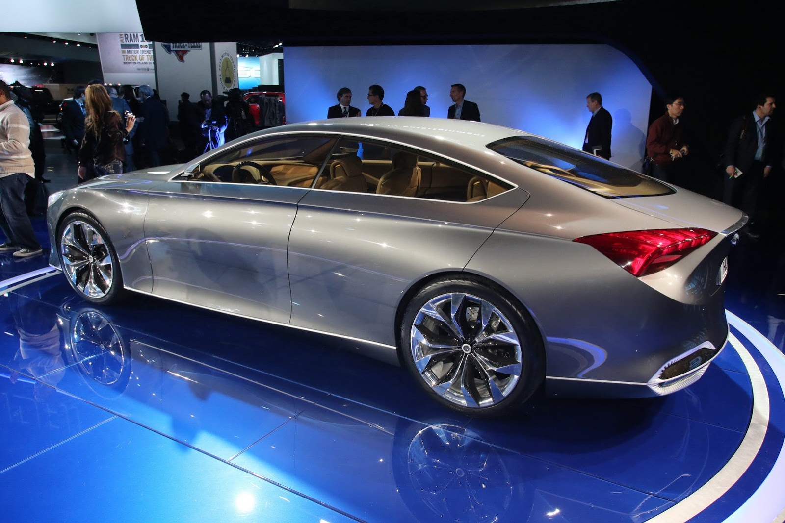 [Hyundai-HCD-Genesis-Concept-b6%255B2%255D.jpg]