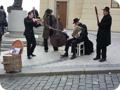 Buskers at the castle