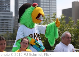 'Pittsburgh Pirates 7/22/12' photo (c) 2012, RJ Schmidt - license: http://creativecommons.org/licenses/by-nd/2.0/