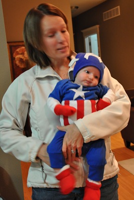 [Captain%2520America%2520and%2520His%2520Mom%255B5%255D.jpg]