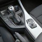 2012 BMW 1-serie Sport Line 045.jpg