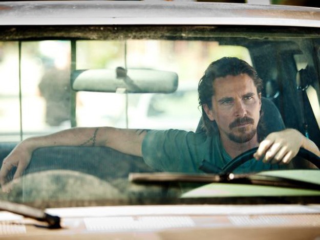 Christian Bale és Woody Harrelson az Out of the Furnace első képén 01