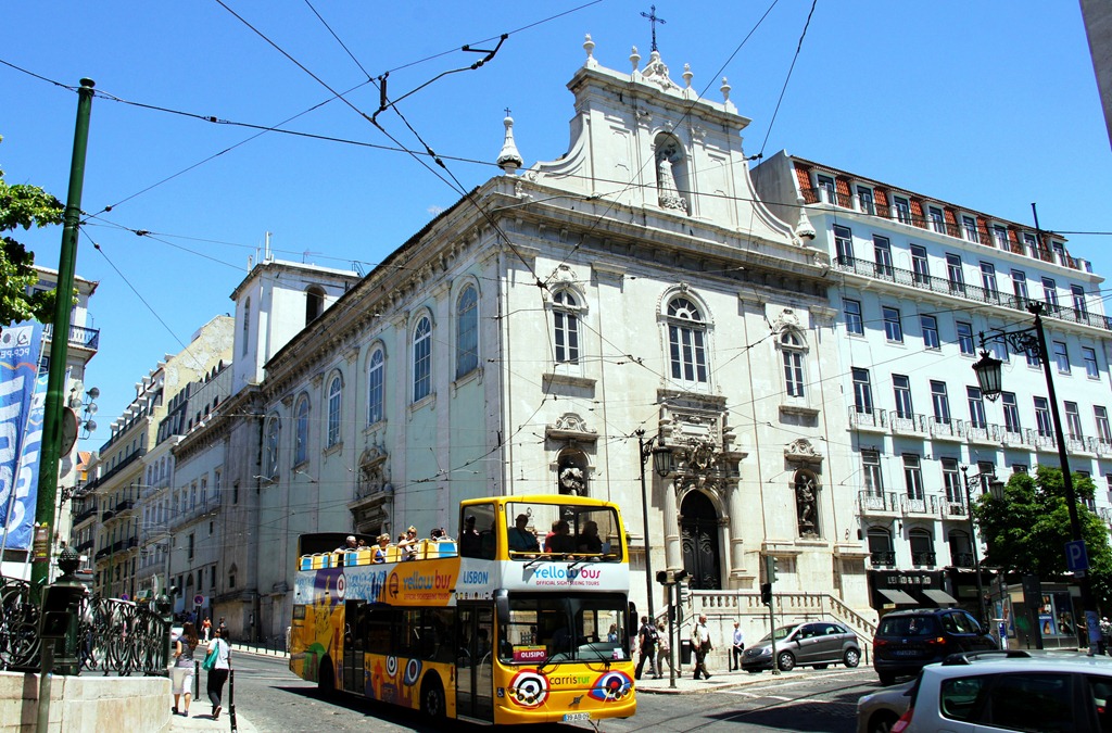 [Gloria%2520Ishizaka%2520-%2520Lisboa%2520%2520-%2520igreja%2520do%2520loreto%255B4%255D.jpg]