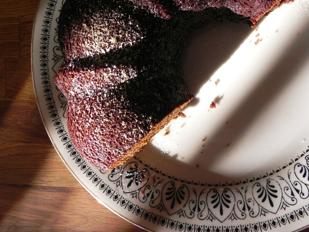 [vegan-black-sticky-gingerbread-2%255B4%255D.jpg]