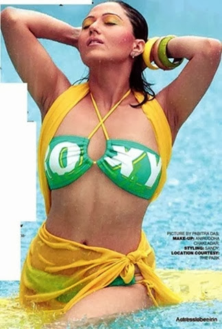 Bengali Actress Swastika Mukharjee swimsuit photo collection