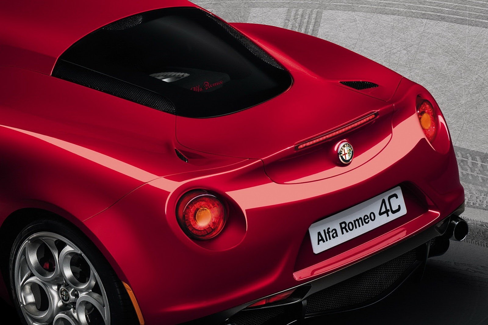 [Alfa-Romeo-4C-10%255B3%255D.jpg]
