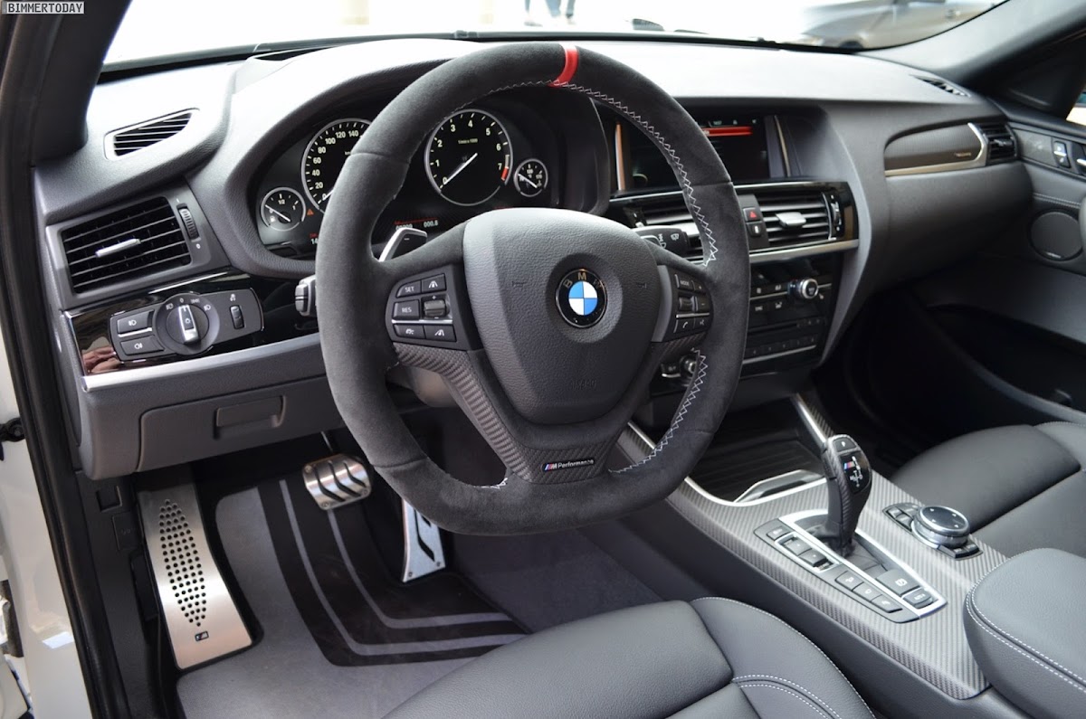 First Photos Of New BMW X4 Dressed With M Performance Parts