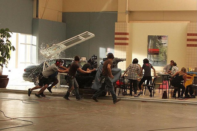 Left Behind Set Photos with Nicolas Cage and Jordin Sparks 05
