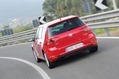 2013-Volkswagen-Golf-17