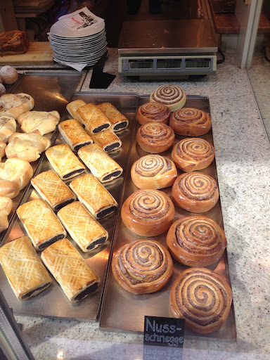 I love the idea of doing a mixed pastry dessert bar at a post-wedding brunch.