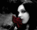 2580933689 40e9acf550 b%252520 %2525202%2525201 Gothic girl Pictures of the Week