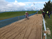 S0227682.JPG