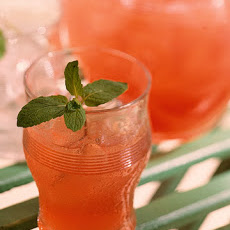Rhubarb Iced Tea
