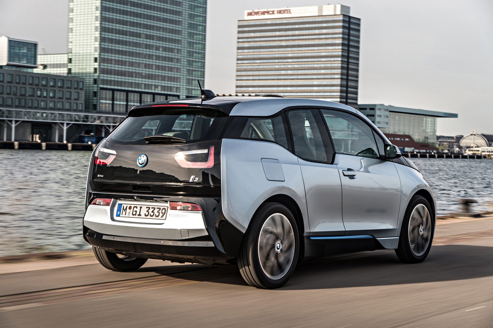 2014-BMW-i3-65%25255B2%25255D.jpg