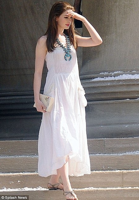 Anne Hathaway a The Dark Knight Rises forgatásáról 01