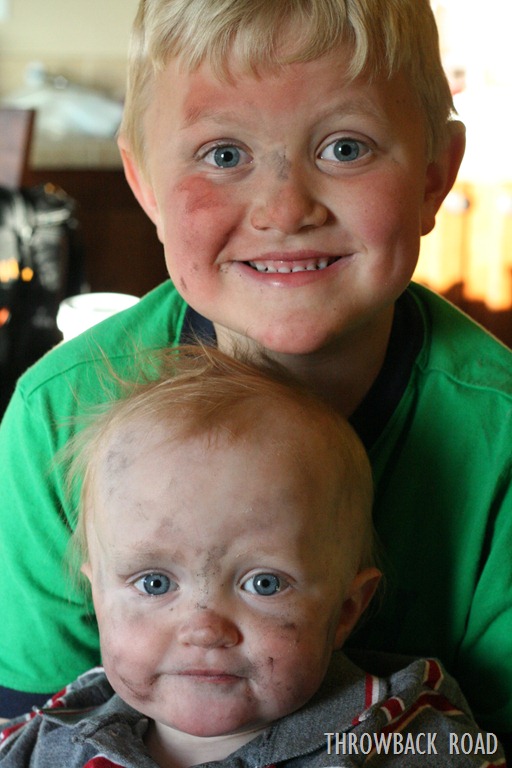 [brothers%2520004%255B5%255D.jpg]
