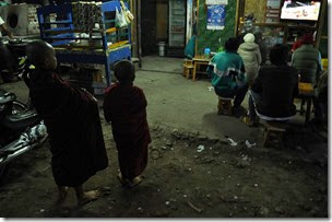 Burma Myanmar Hsipaw Morning Market 131209_0280