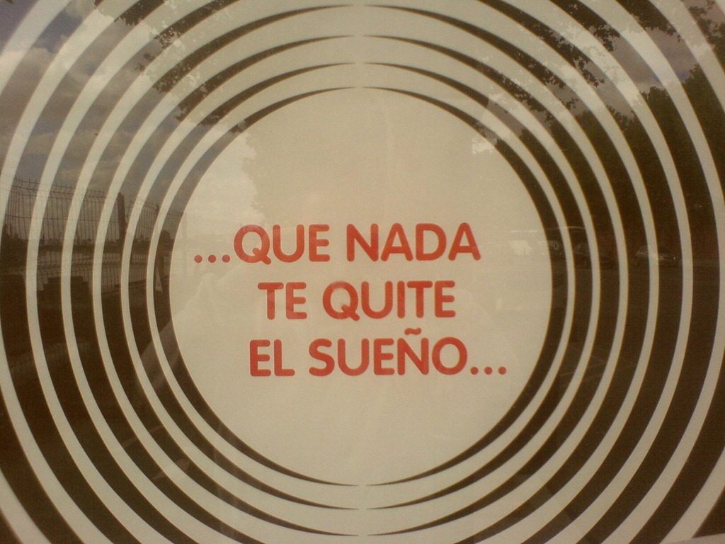 [que%2520nada%2520te%2520quite%2520el%2520sue%25C3%25B1o.jpg]