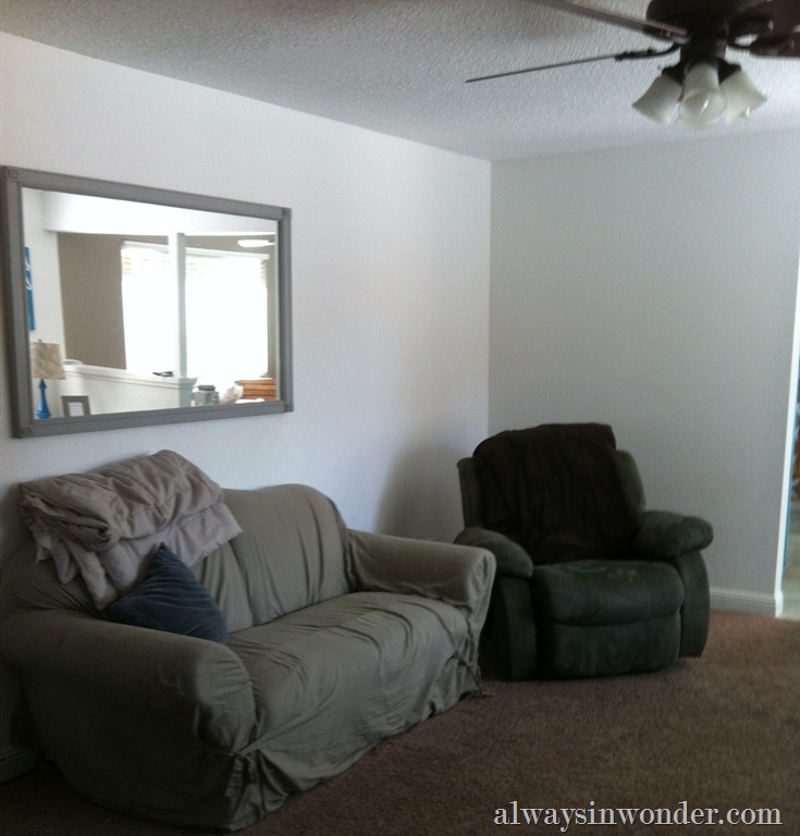 [living%2520room%2520now%2520%25284%2529%255B8%255D.jpg]