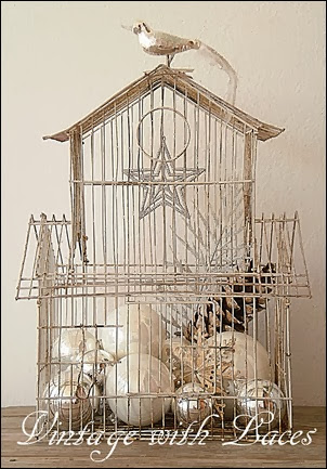 Shabby White Birdcage with Christmas Decoration Shabby White Birdcage with Christmas Decoration