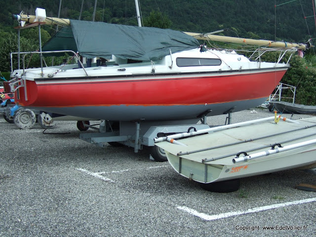 Première couche de Gelshield 200 (antiosmose)