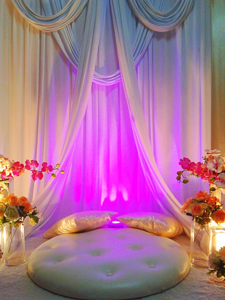 Roxana Creation ~Butik Pengantin Shah Alam~: Pelamin Mini untuk Majlis