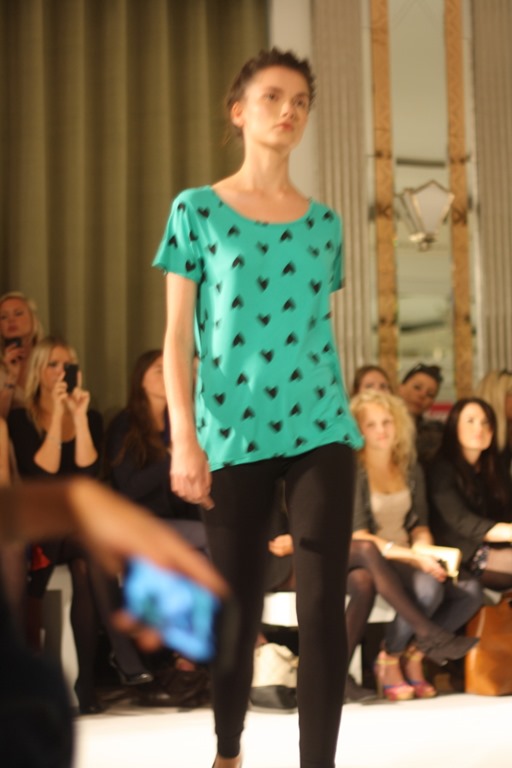 [Fearne-Cotton-SS13-Very-173.jpg&description=Fearne Cotton SS13 For Very')]