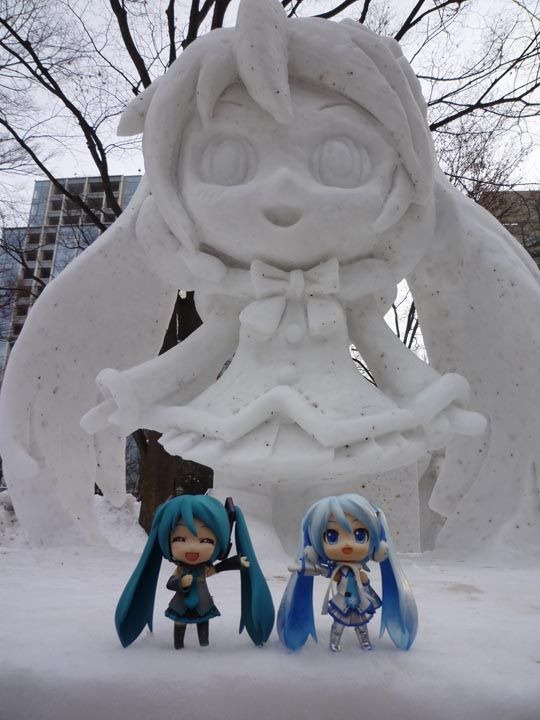 [snow%2520miku%255B2%255D.jpg]
